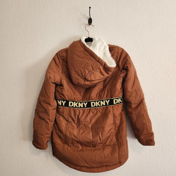 DKNY Girl's‎ Size Large 14/16 Reversable Burnt Orange/White Faux Fur Jacket NWT - Picture 2 of 9
